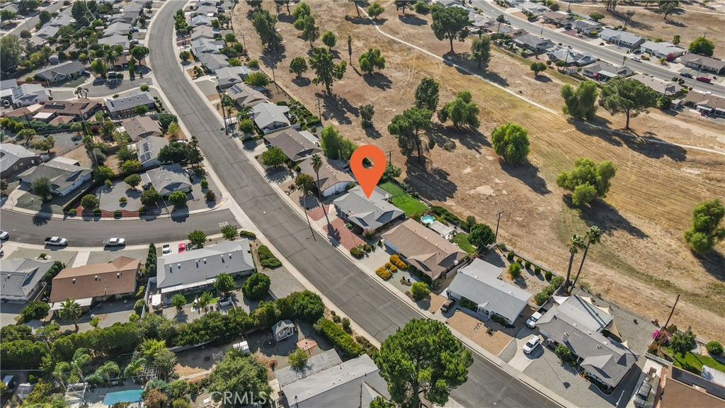 26806 Oakmont