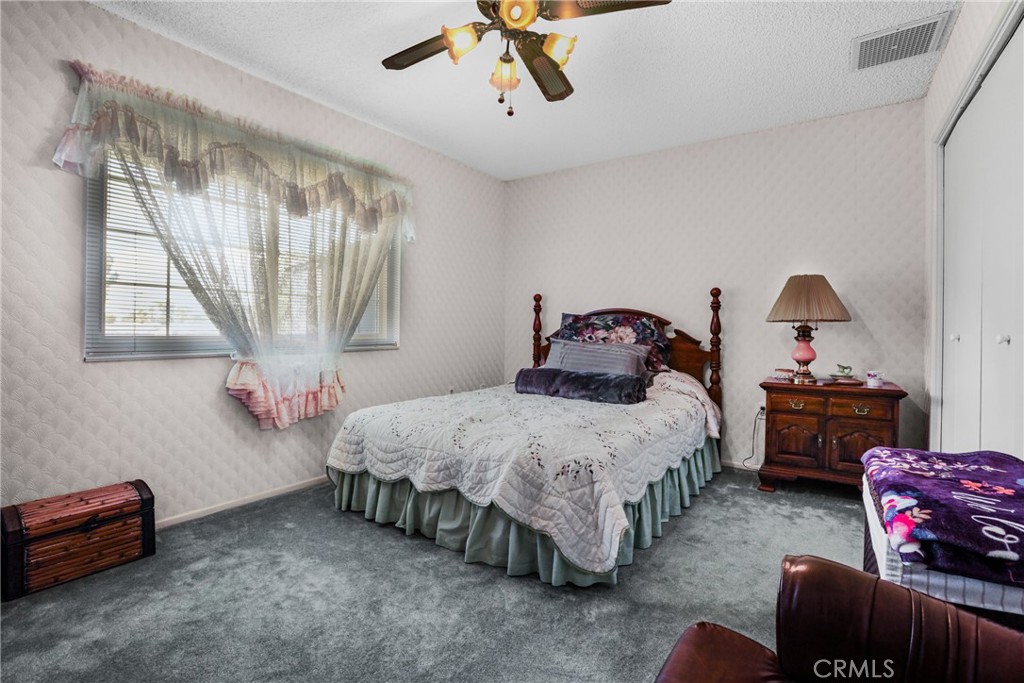 26806 Oakmont