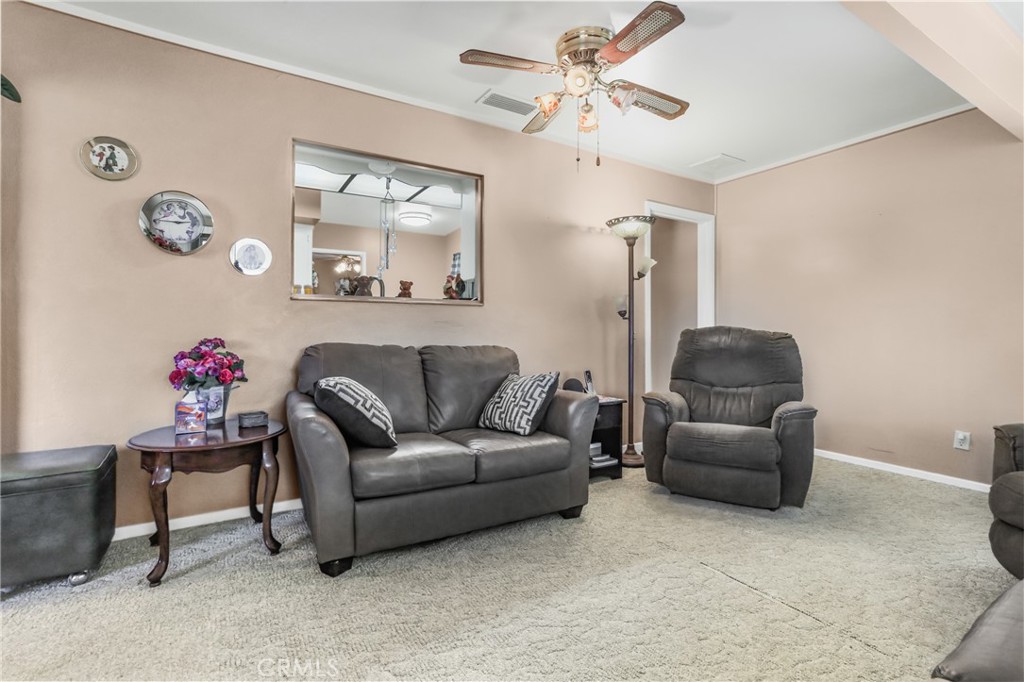 26806 Oakmont
