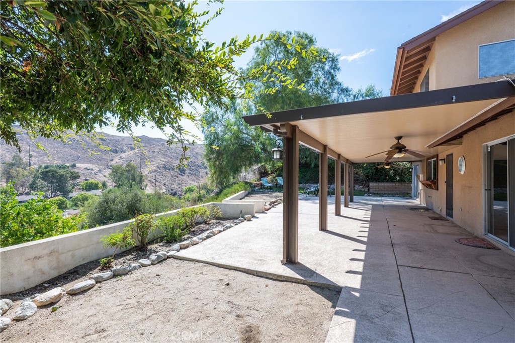 5740 Via Cervantes