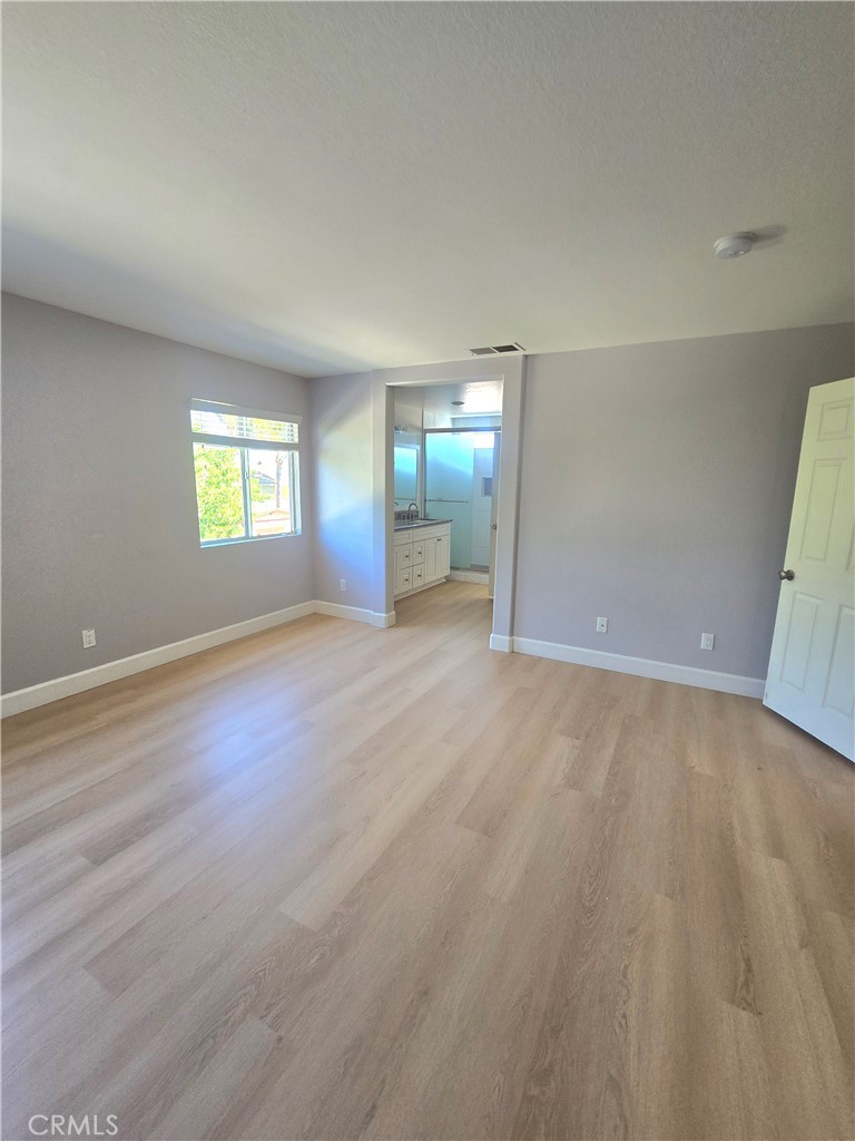 30532 Pine Creek