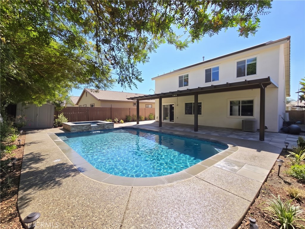 30532 Pine Creek