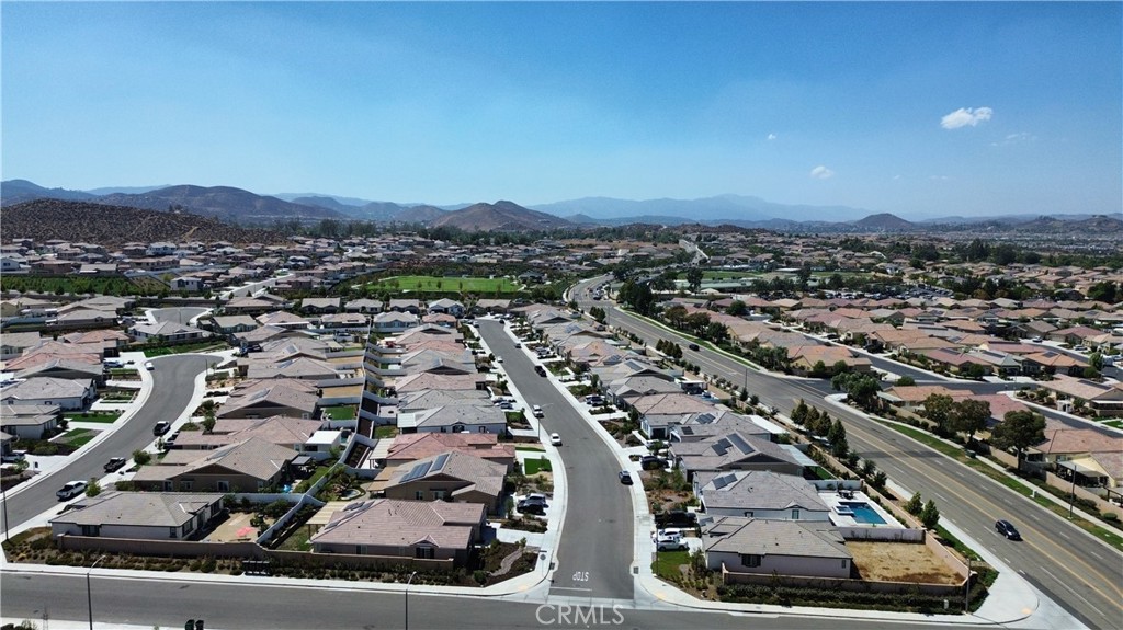 30532 Pine Creek
