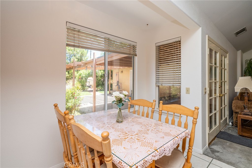 24380 Paseo Arroyo