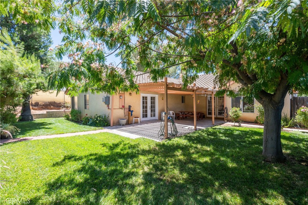 24380 Paseo Arroyo