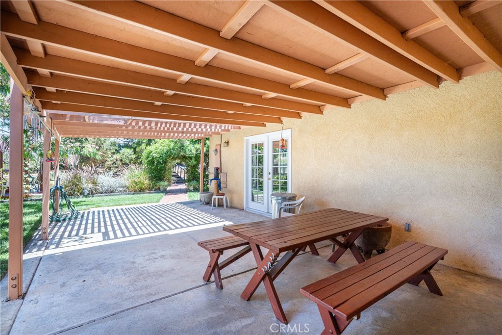 24380 Paseo Arroyo