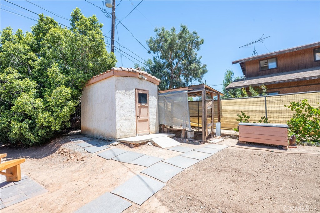 24380 Paseo Arroyo