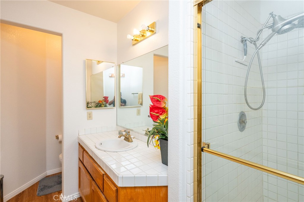 24380 Paseo Arroyo