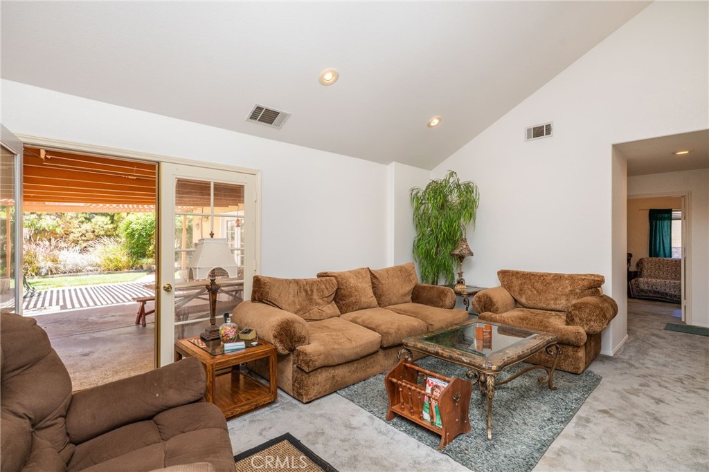 24380 Paseo Arroyo