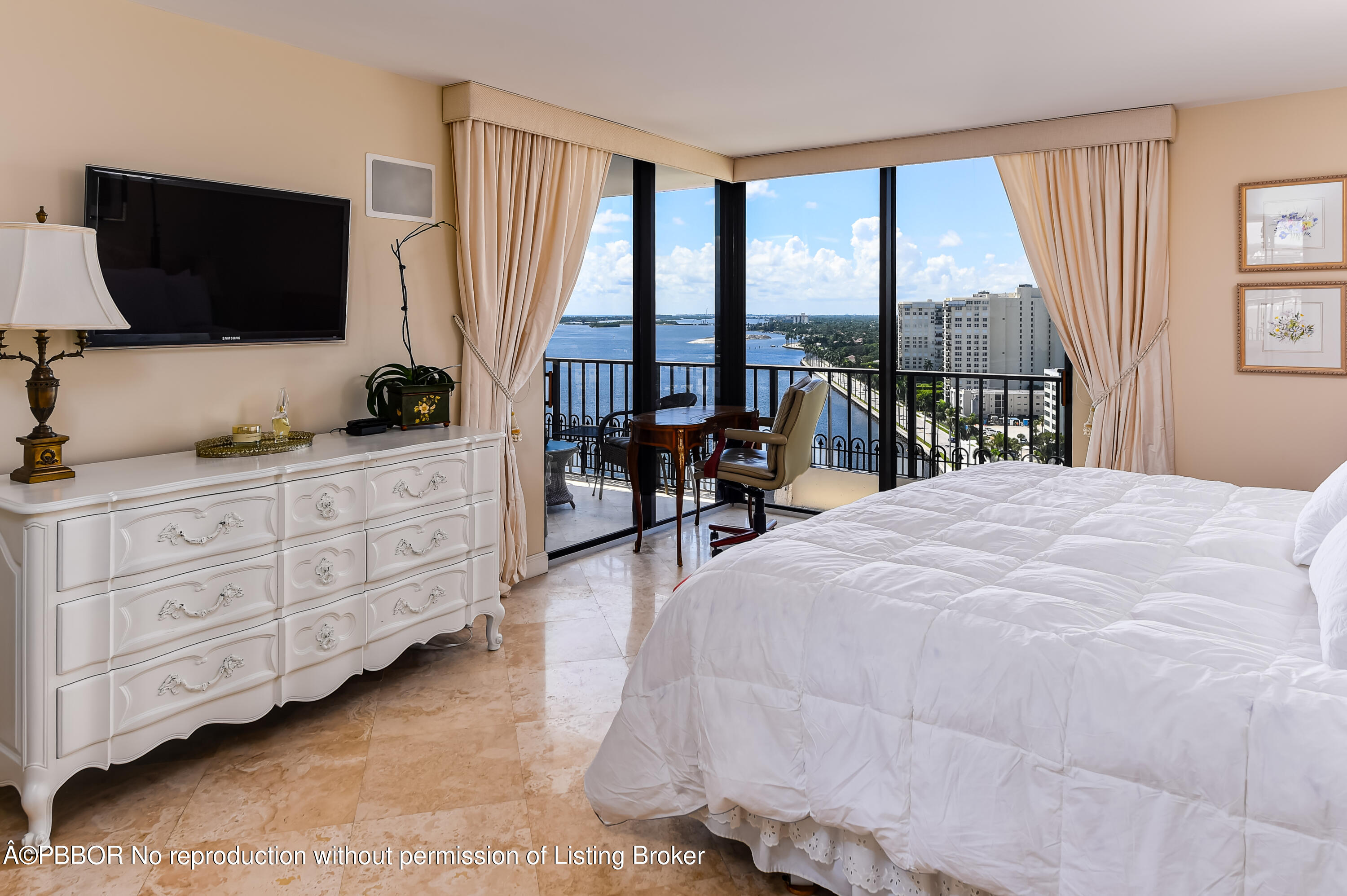 1200 S Flagler Drive, 1806