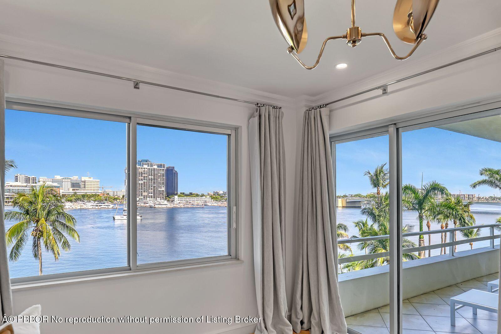 44 Cocoanut Row, 318 B