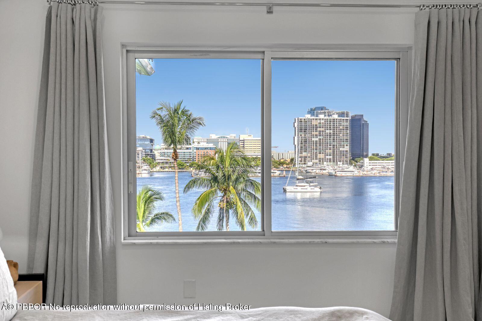 44 Cocoanut Row, 318 B