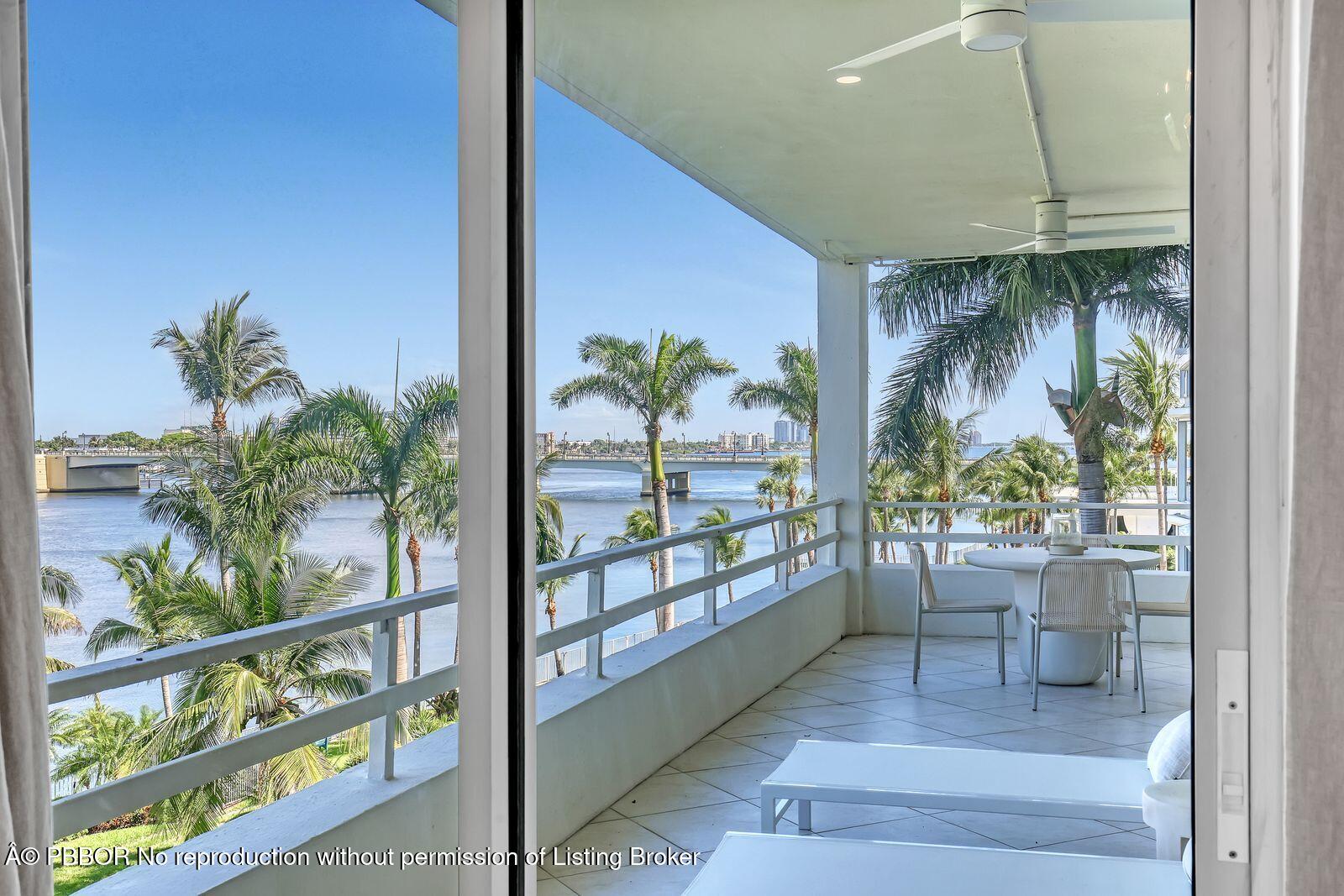 44 Cocoanut Row, 318 B