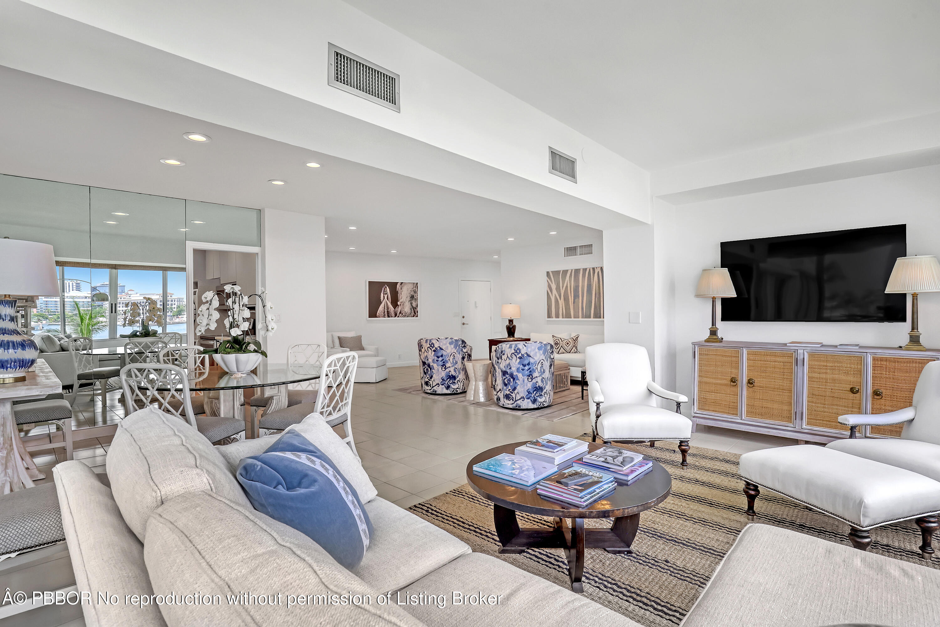 44 Cocoanut Row, 219 B