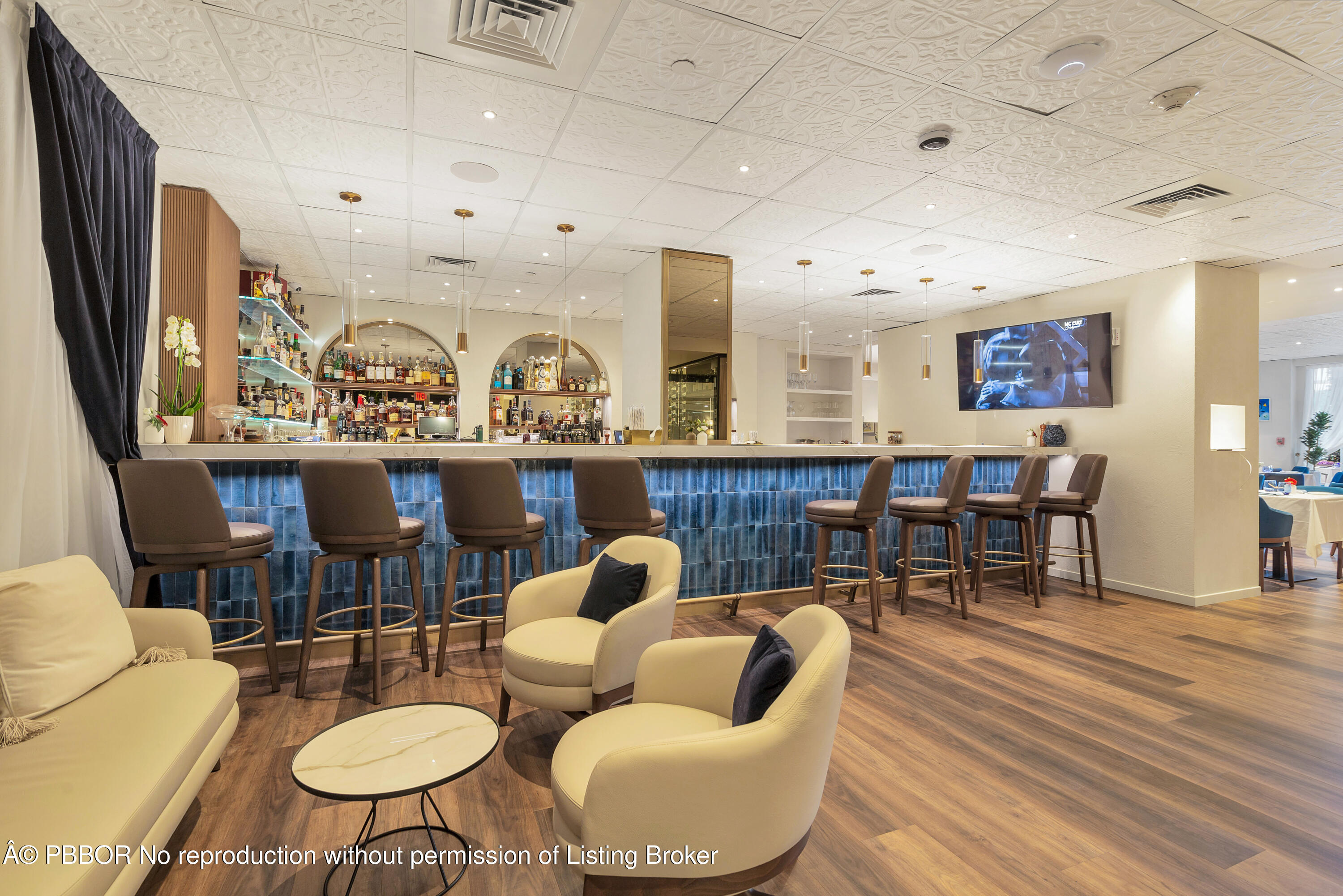 44 Cocoanut Row, 219 B