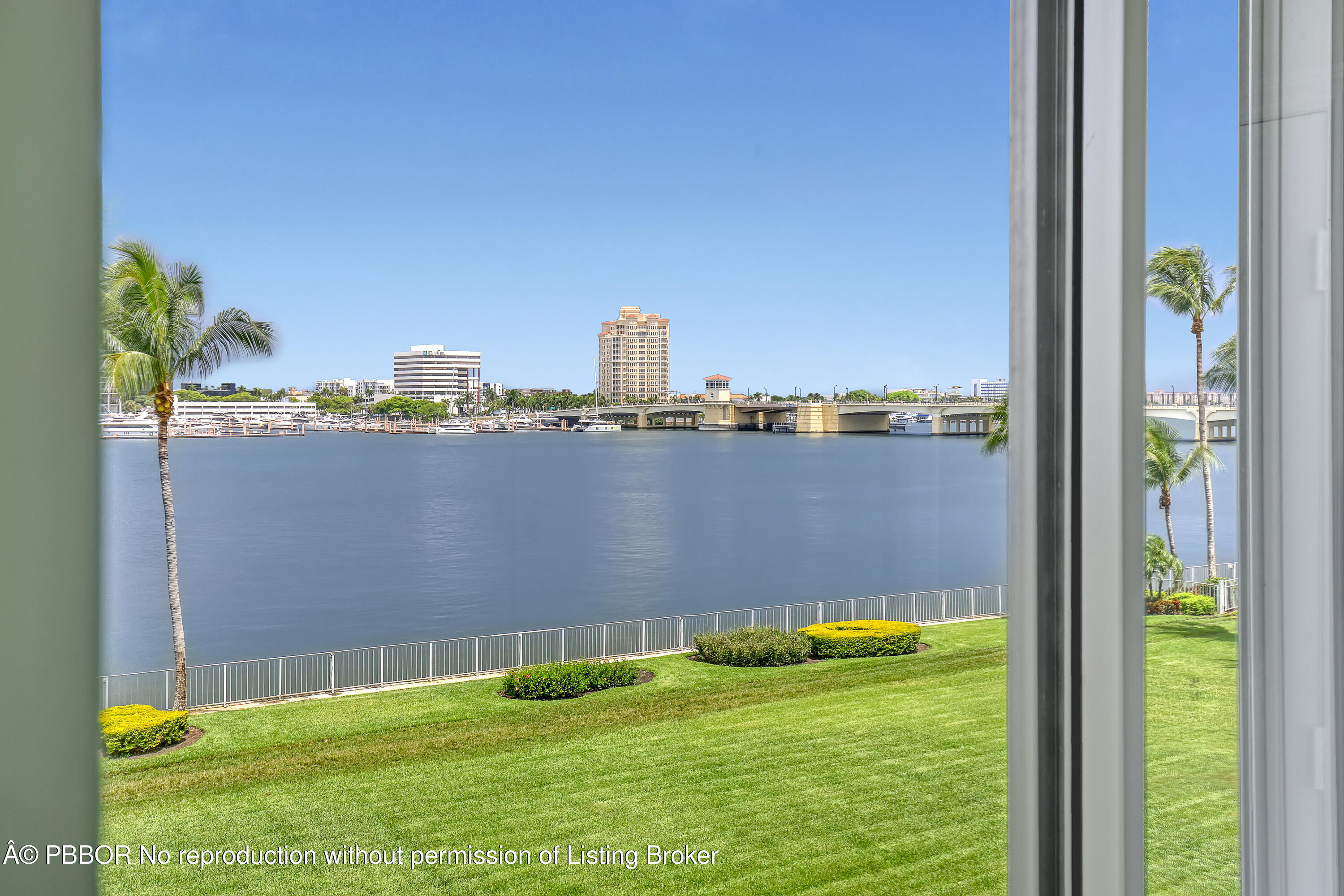 44 Cocoanut Row, 219 B