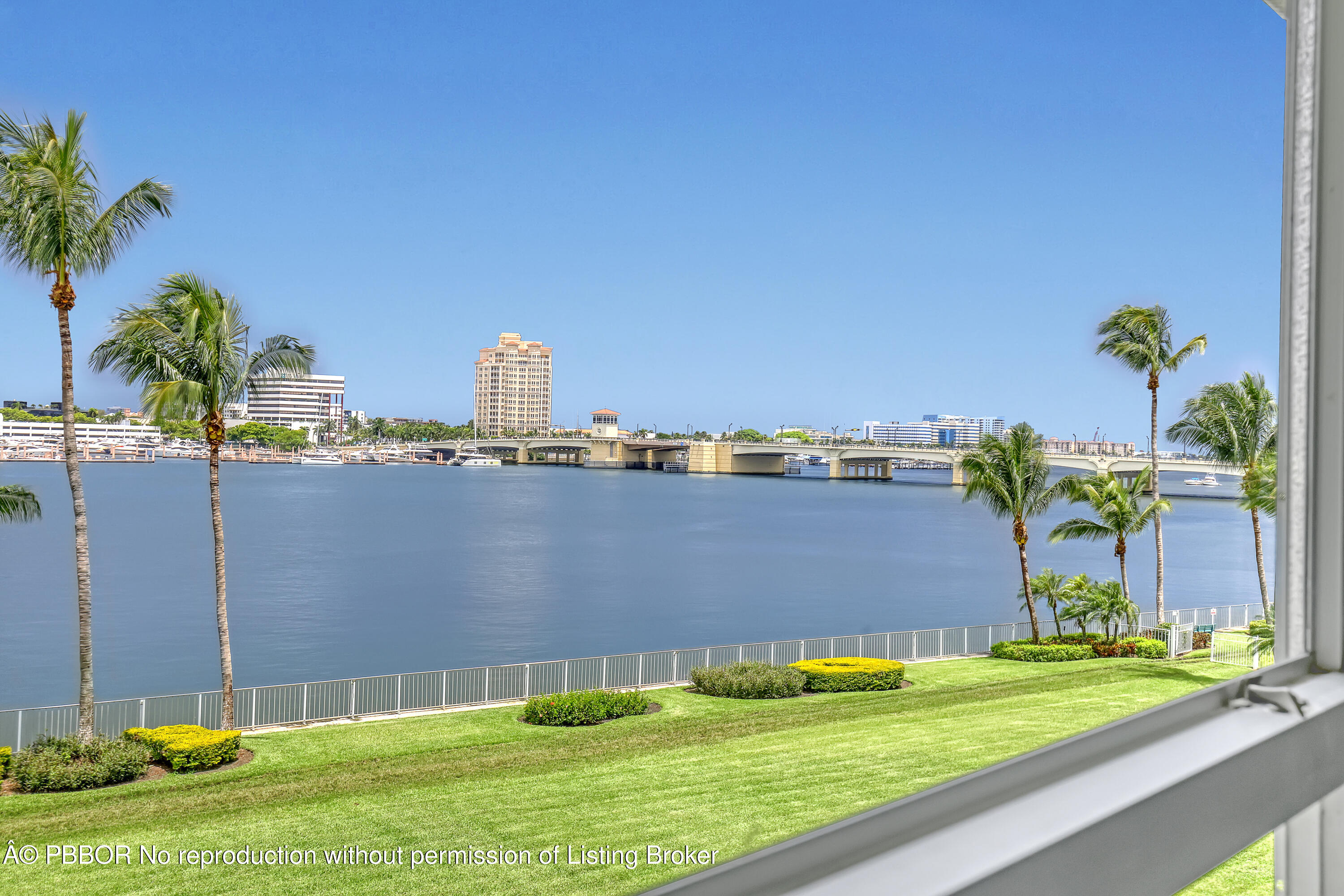 44 Cocoanut Row, 219 B