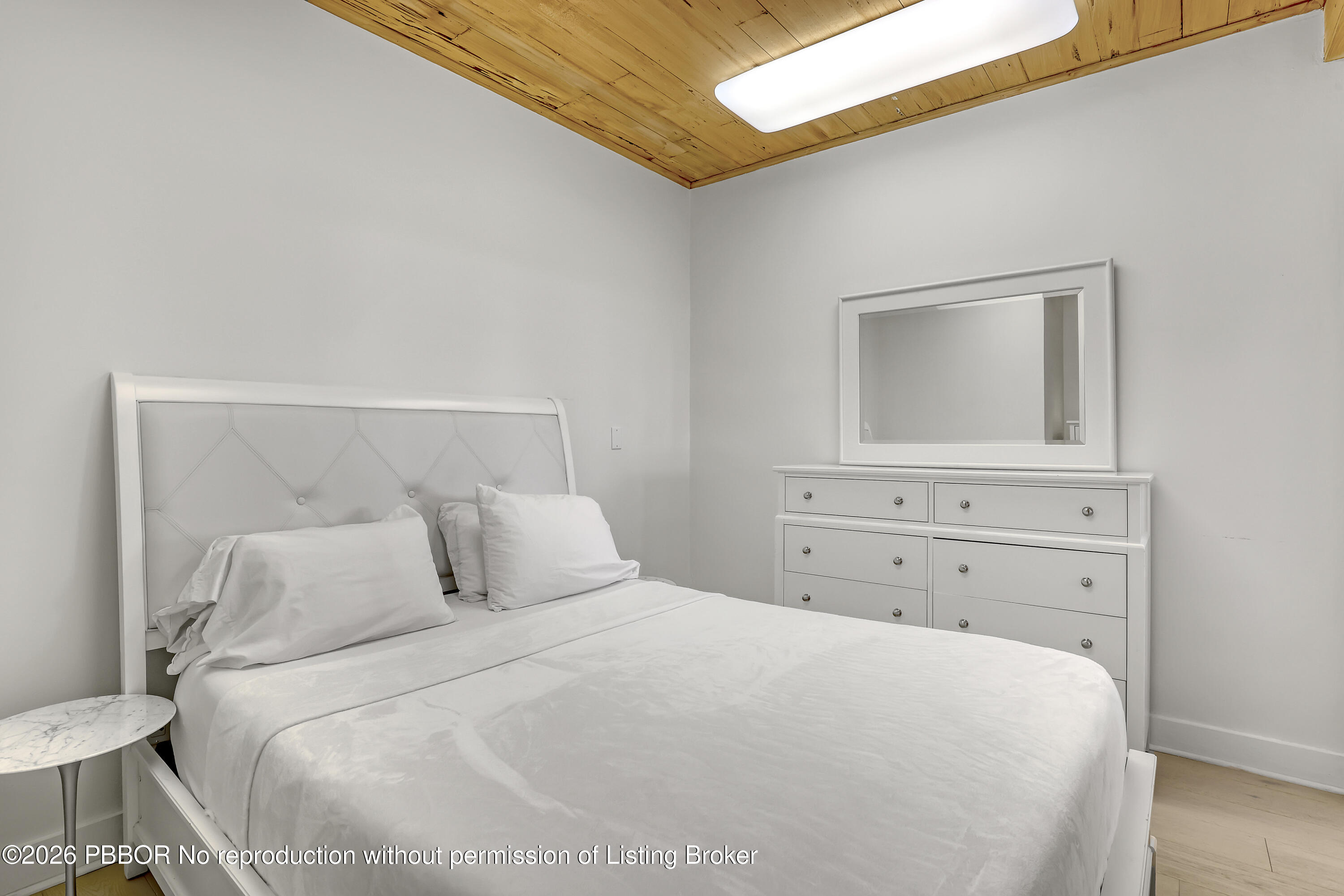 235 Sunrise Avenue PH 7