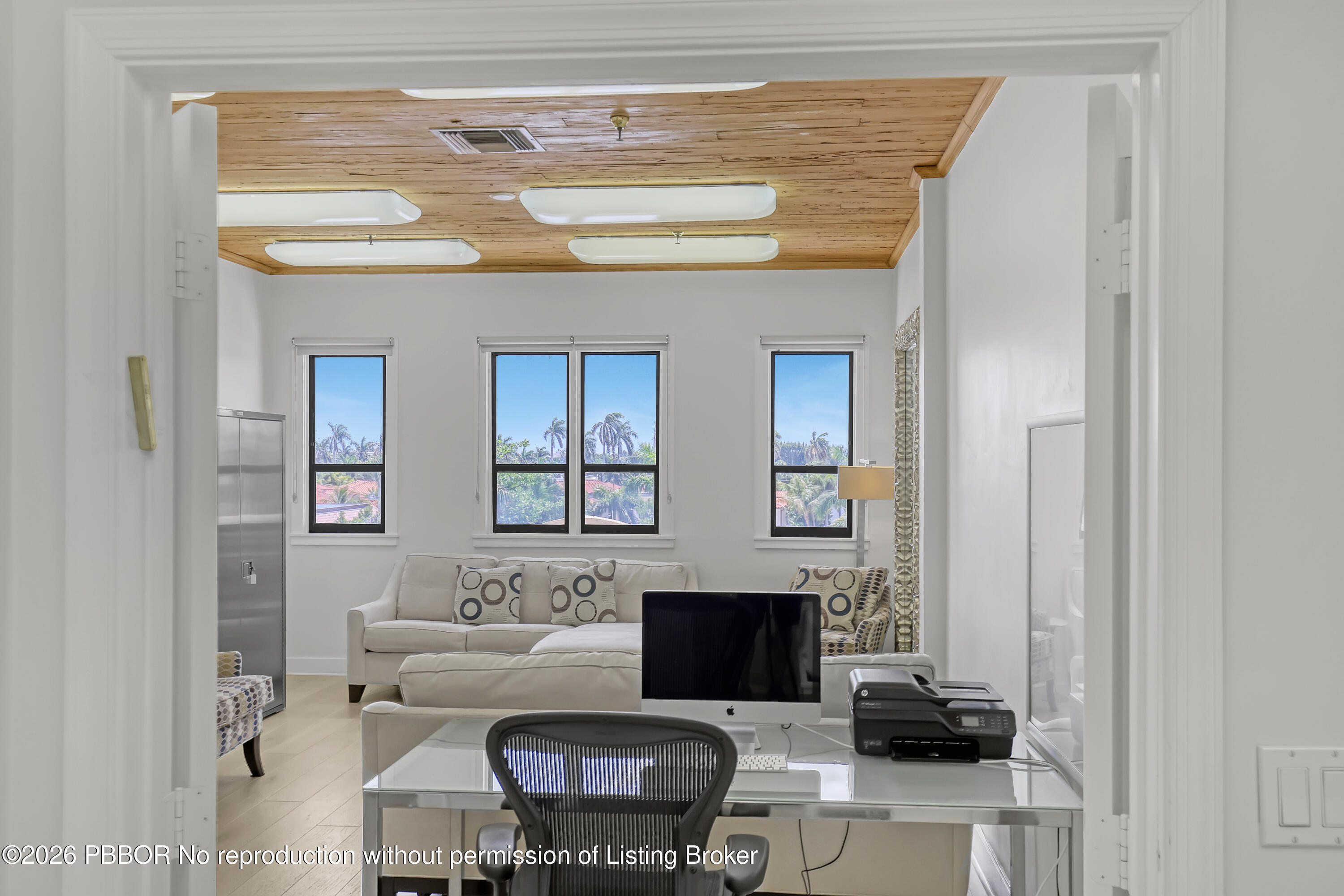 235 Sunrise Avenue PH 7