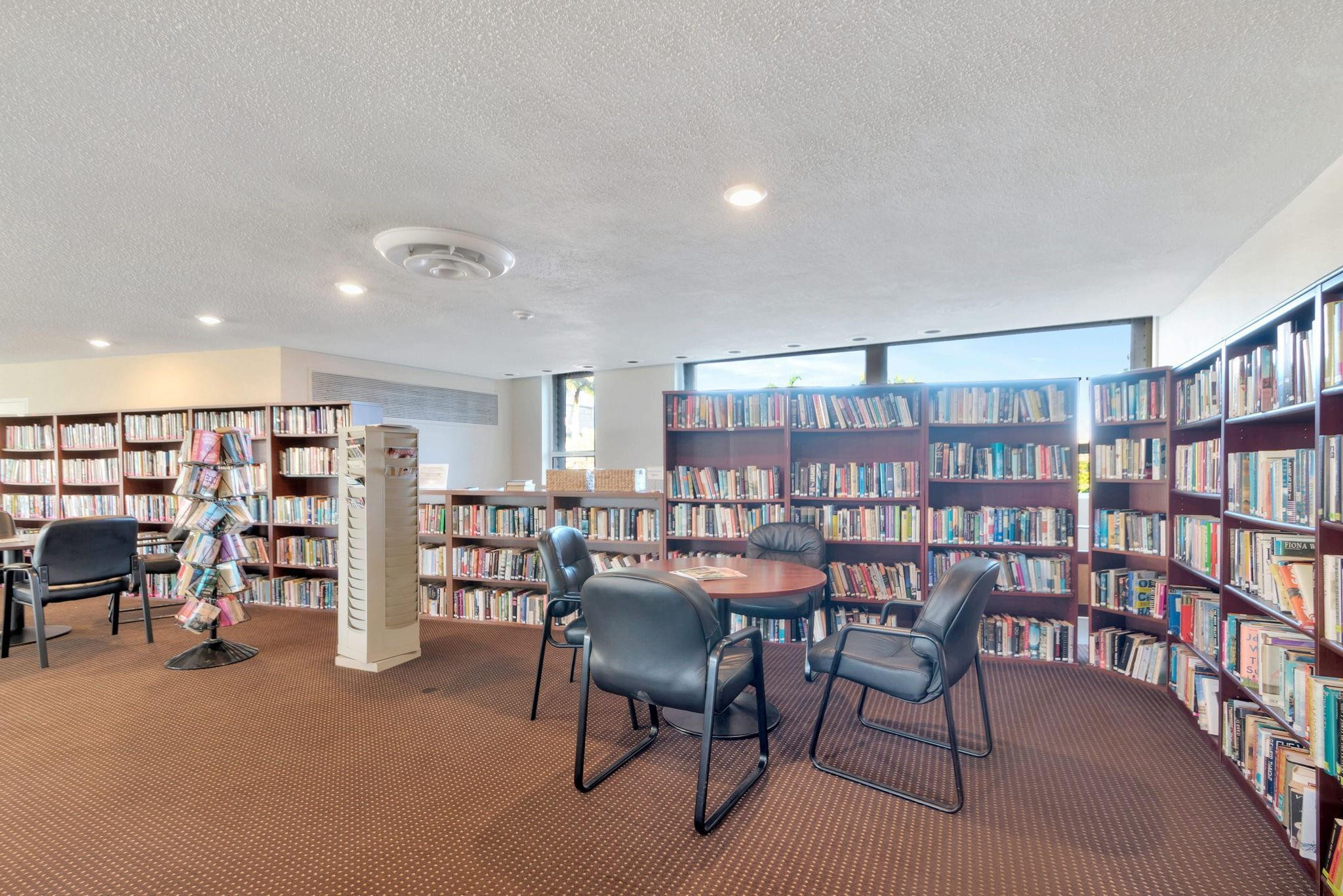 44 Cocoanut Row 507A