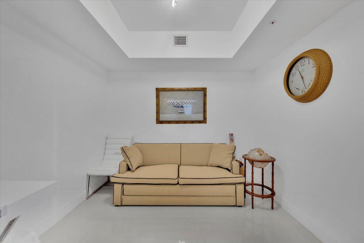 550 Okeechobee Boulevard 710