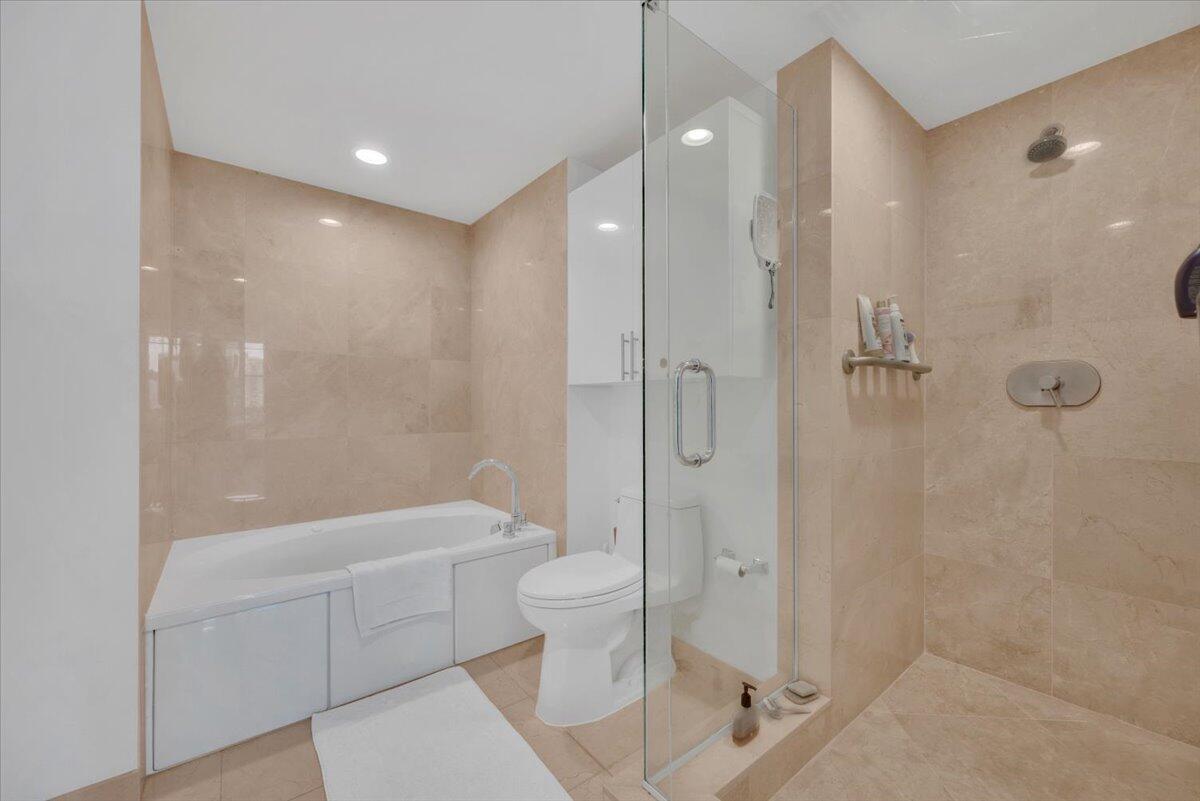 550 Okeechobee Boulevard 710