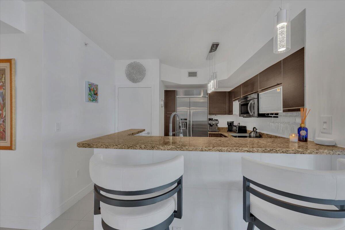 550 Okeechobee Boulevard 710