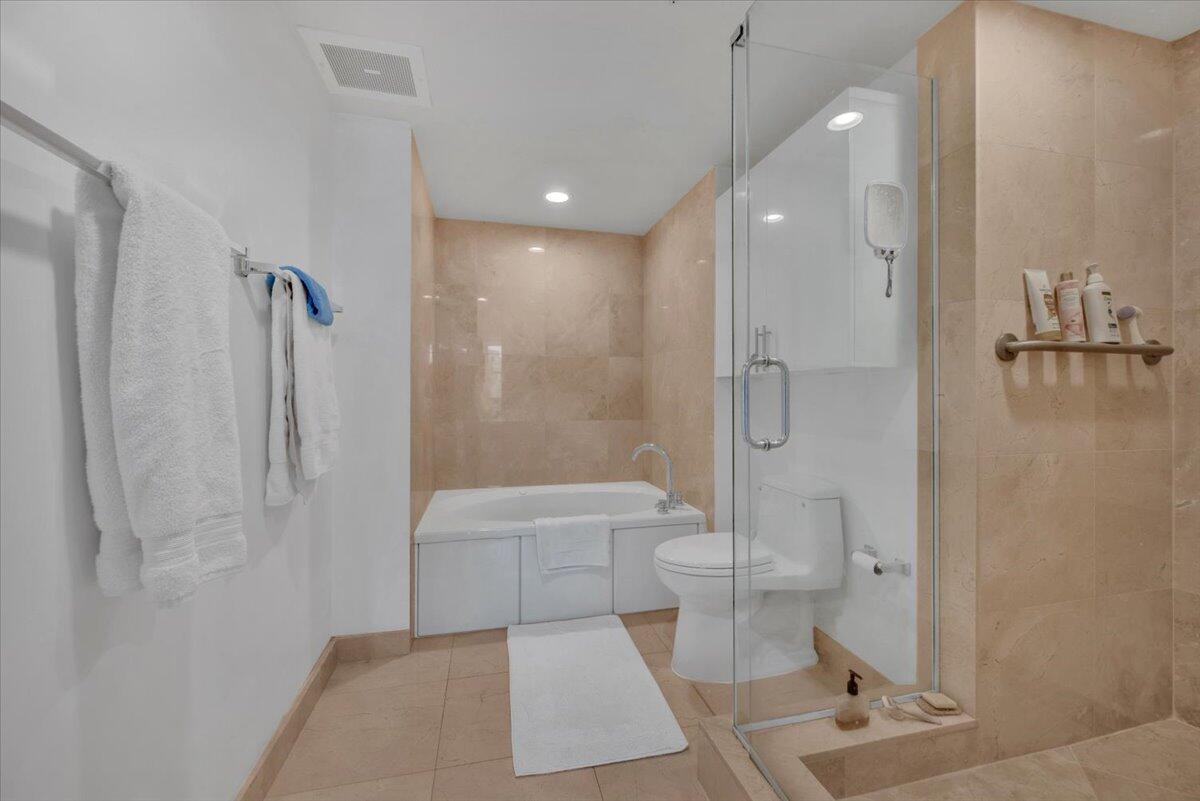 550 Okeechobee Boulevard 710