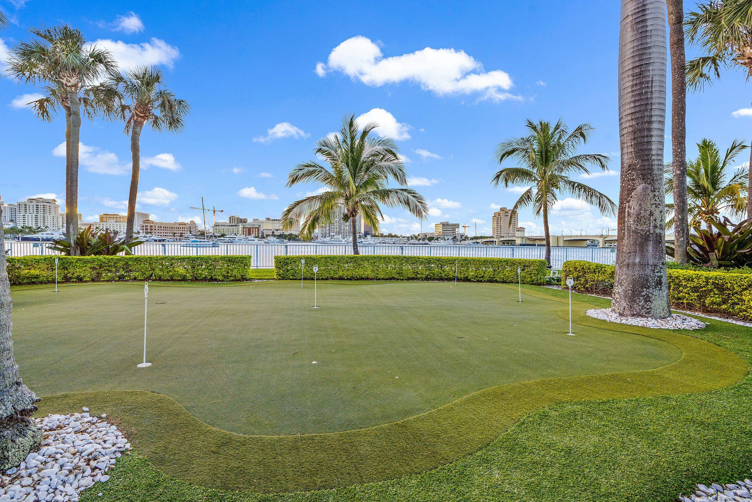 44 Cocoanut Row 215/216 A