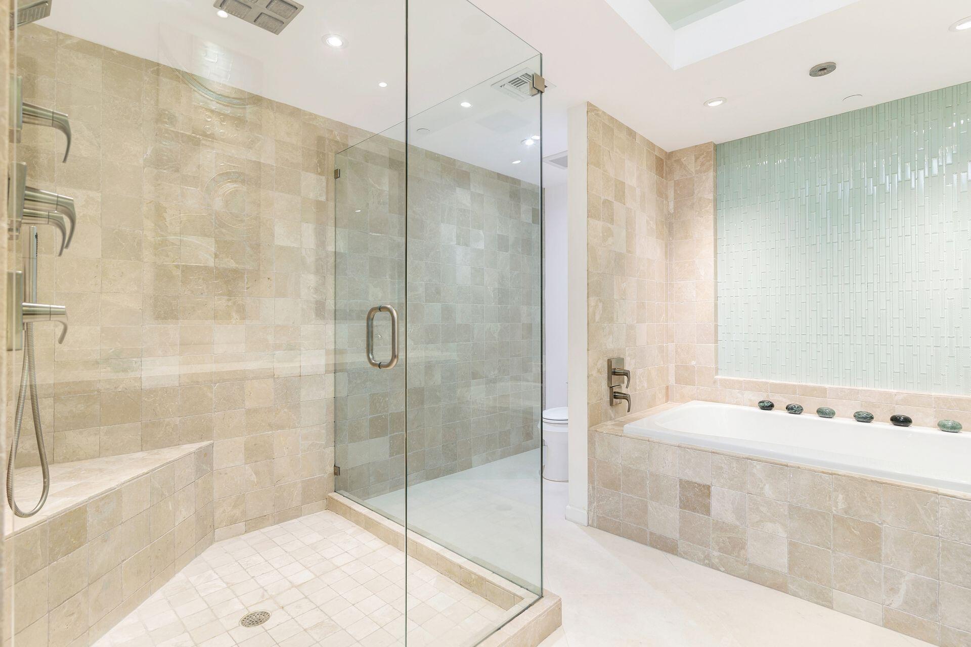 2480 Presidential Way 101