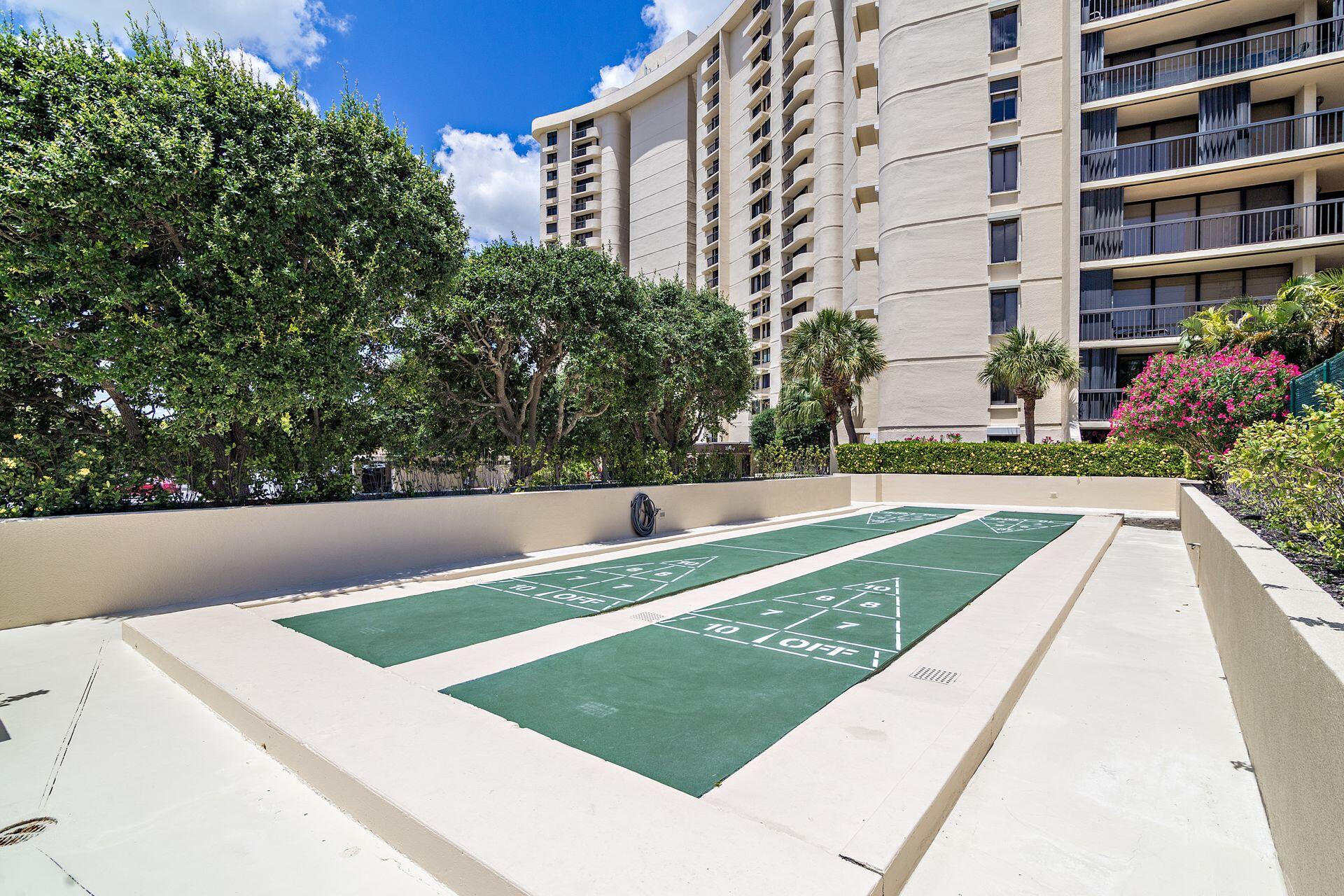 2480 Presidential Way 101