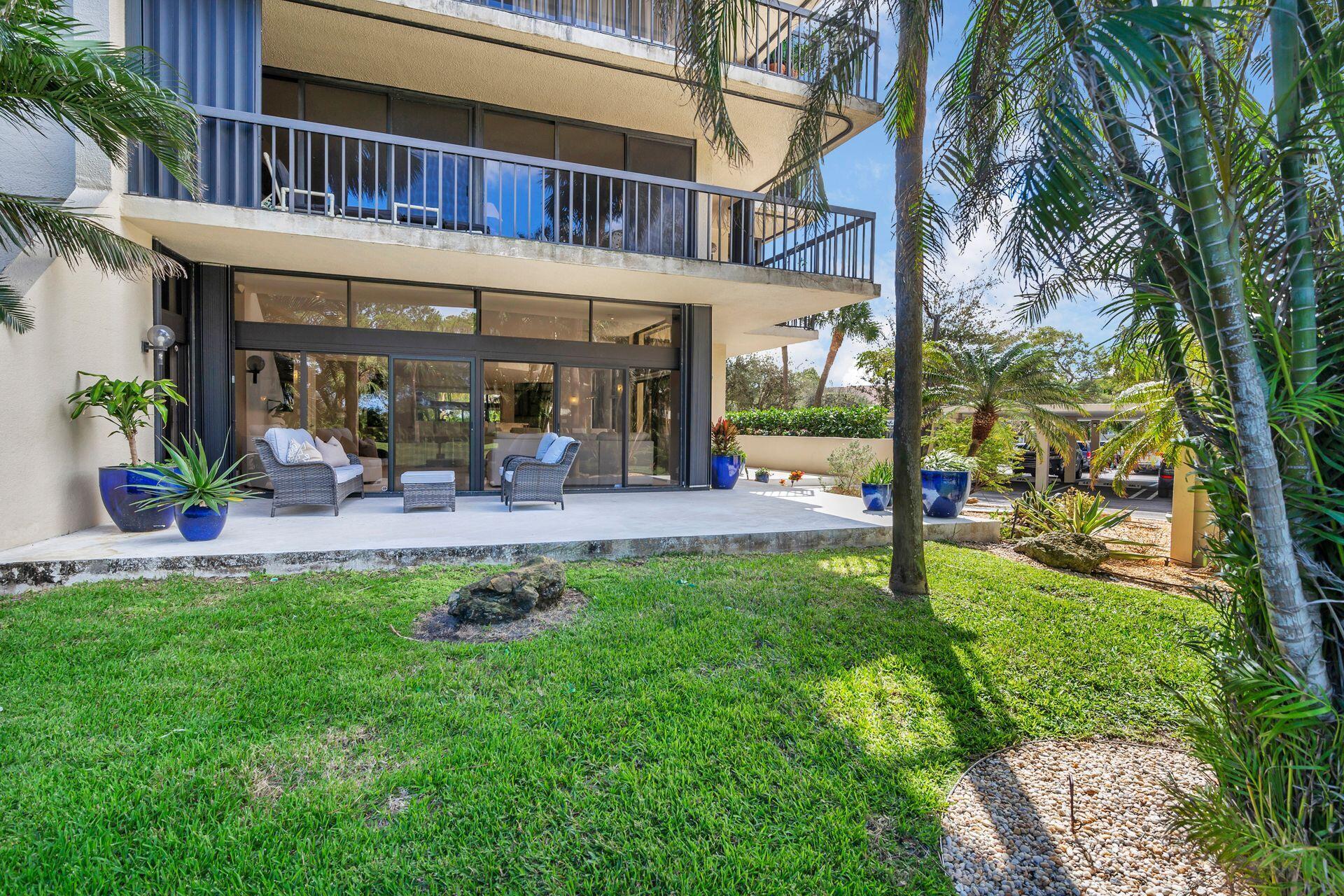 2480 Presidential Way 101