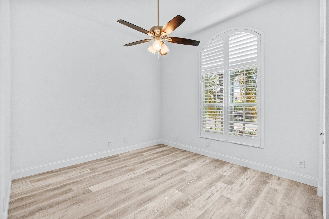 2560 Sandy Cay