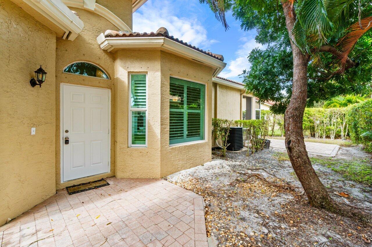 2560 Sandy Cay