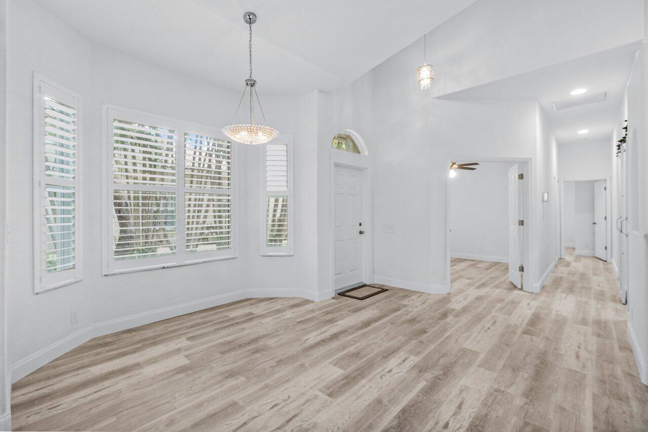 2560 Sandy Cay