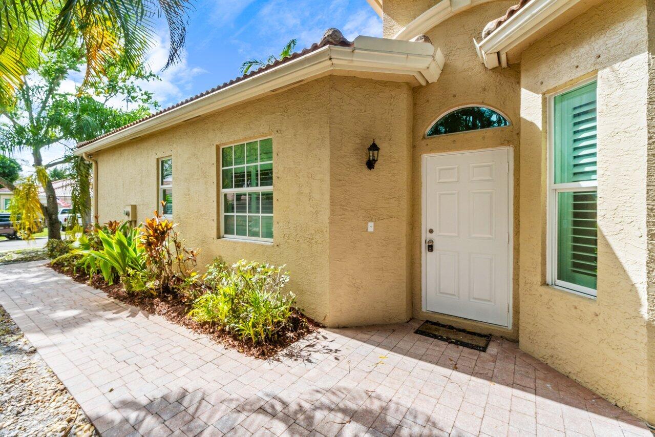 2560 Sandy Cay