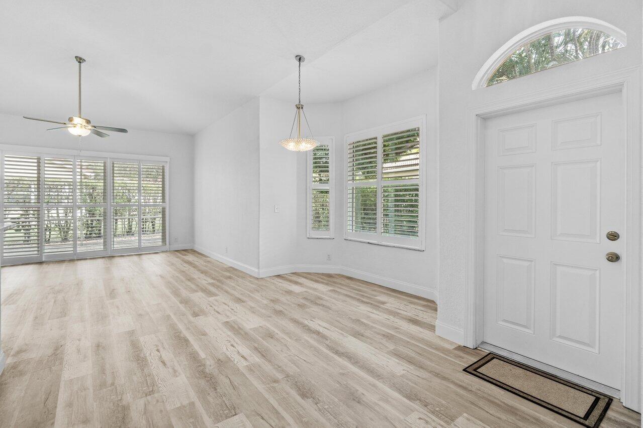 2560 Sandy Cay