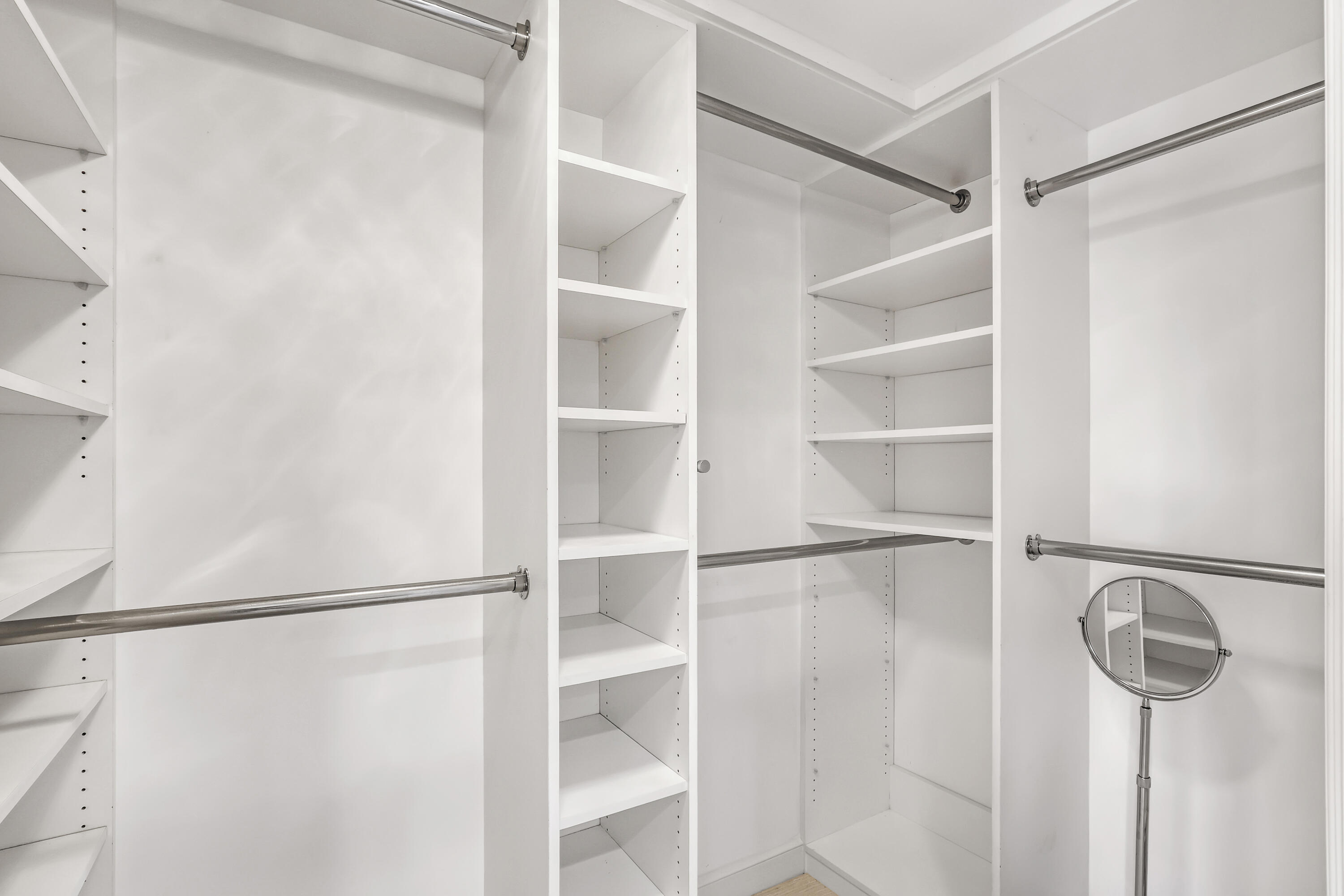 44 Cocoanut Row 302 B