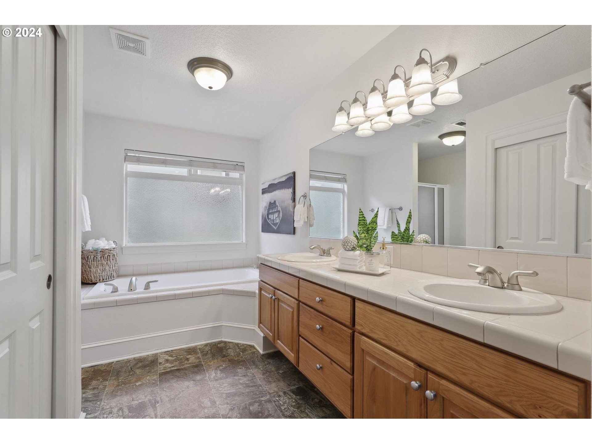 12845 NW FOREST SPRING LN