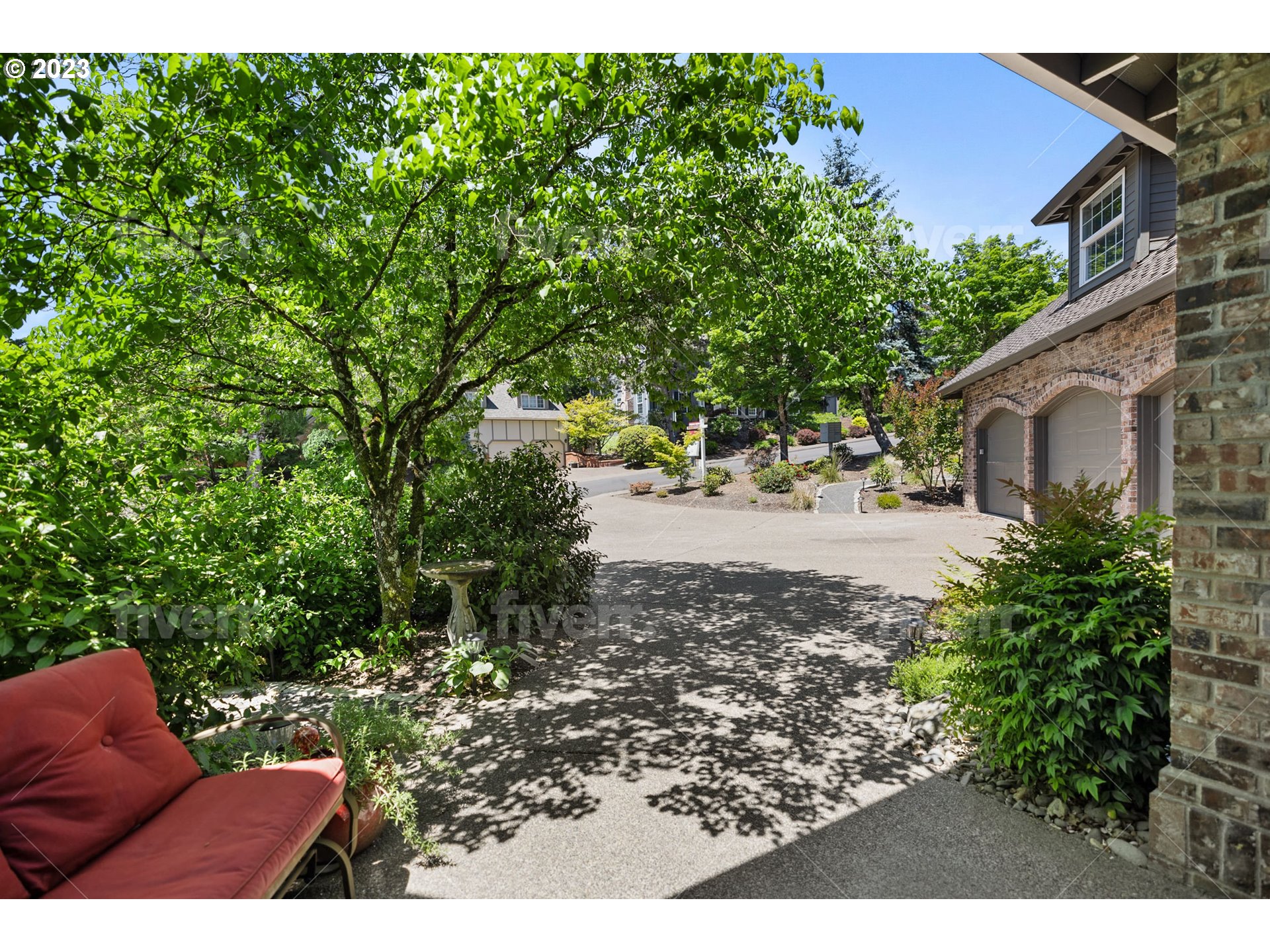 15242 SW PEACHTREE DR