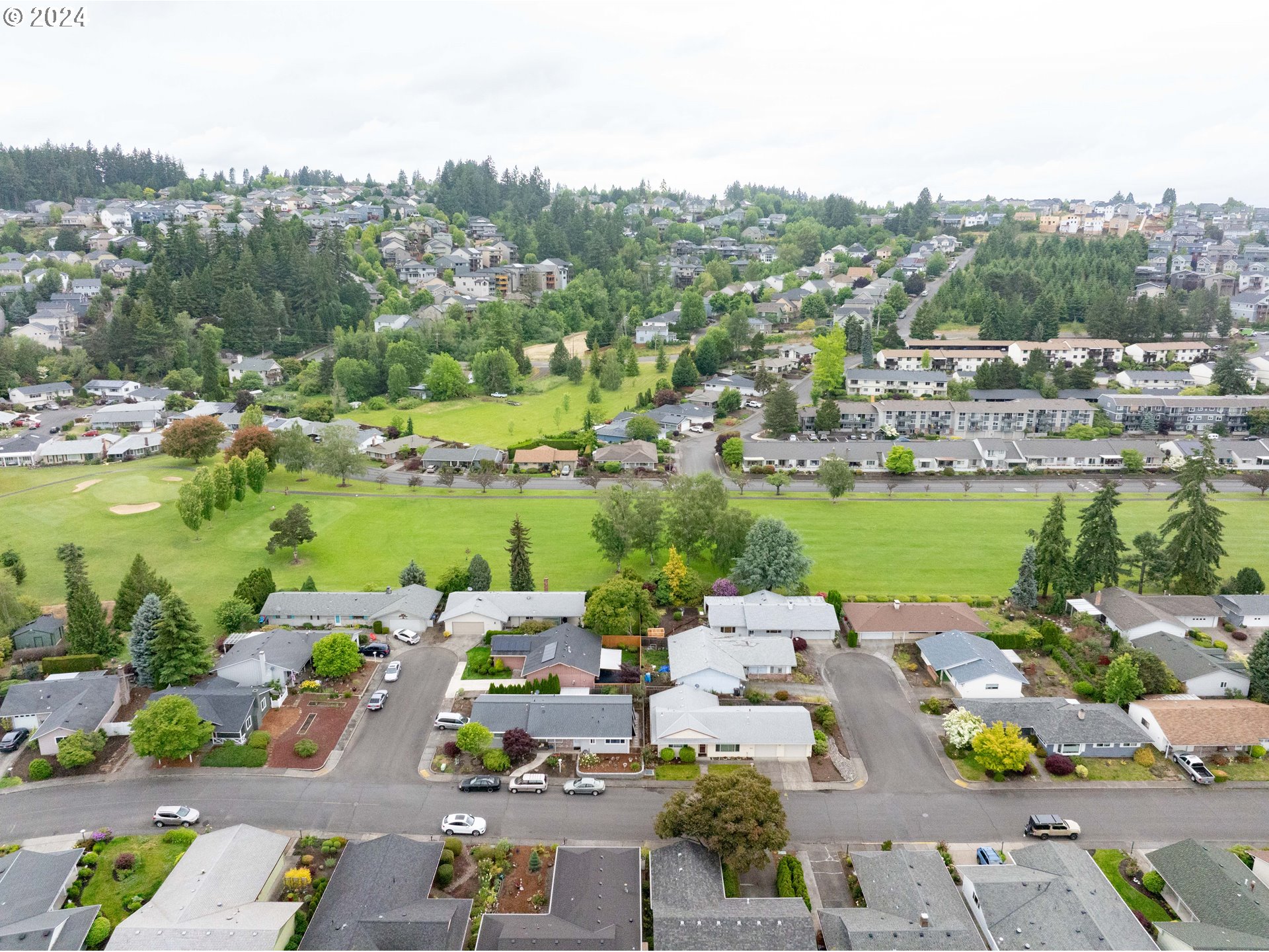 15795 SW QUEEN VICTORIA PL