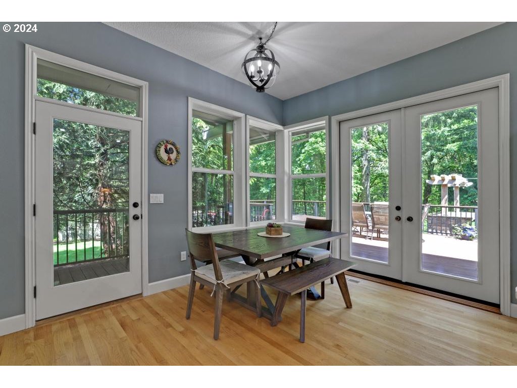 10416 NW BARCLAY TER