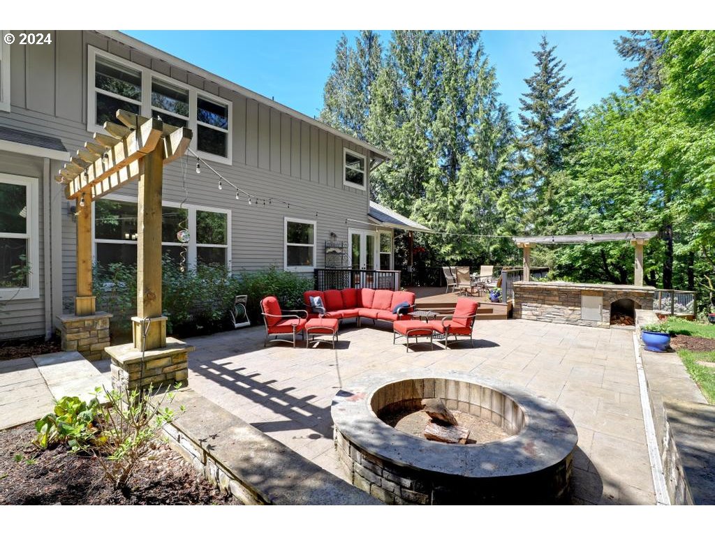 10416 NW BARCLAY TER