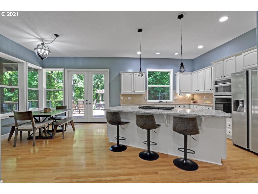 10416 NW BARCLAY TER