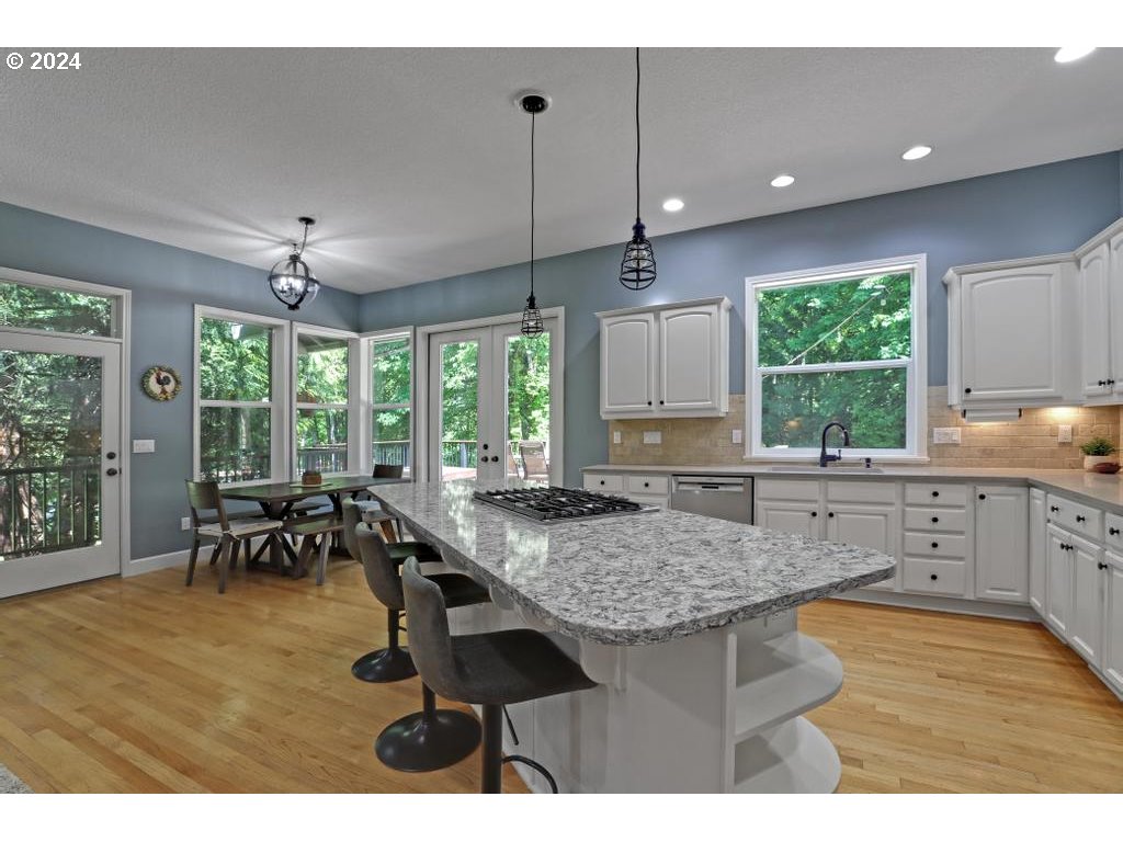 10416 NW BARCLAY TER