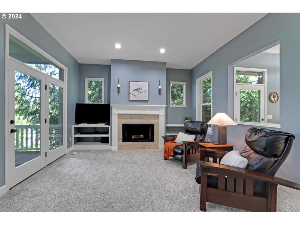 10416 NW BARCLAY TER