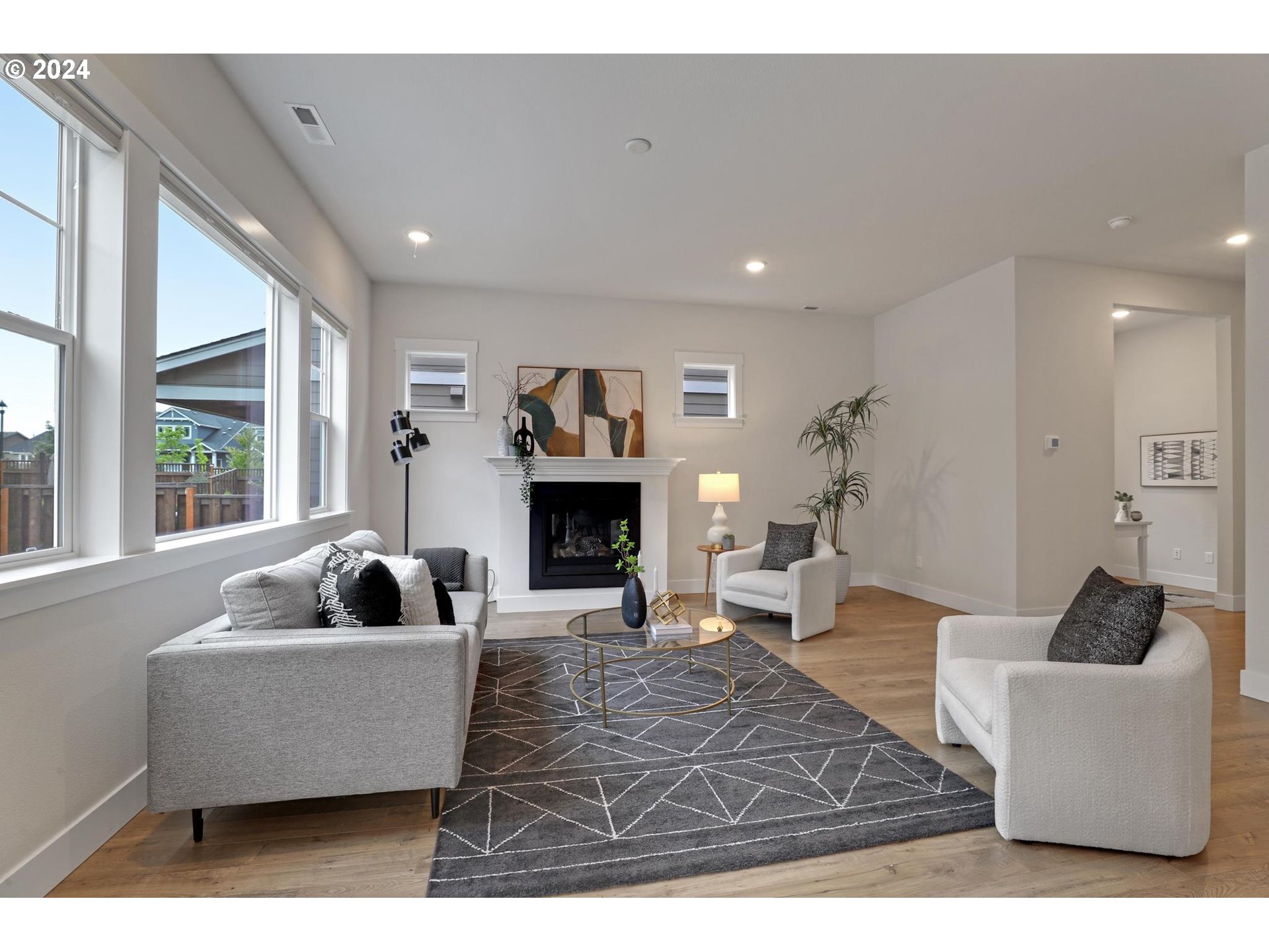 16698 SW SUNSHINE COAST ST