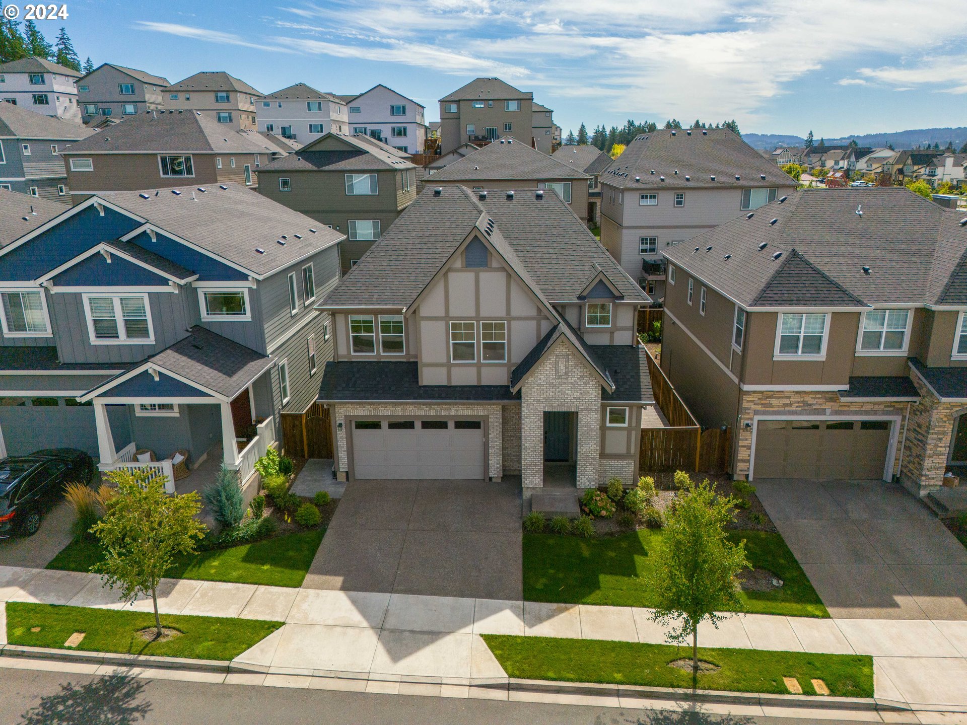 16698 SW SUNSHINE COAST ST