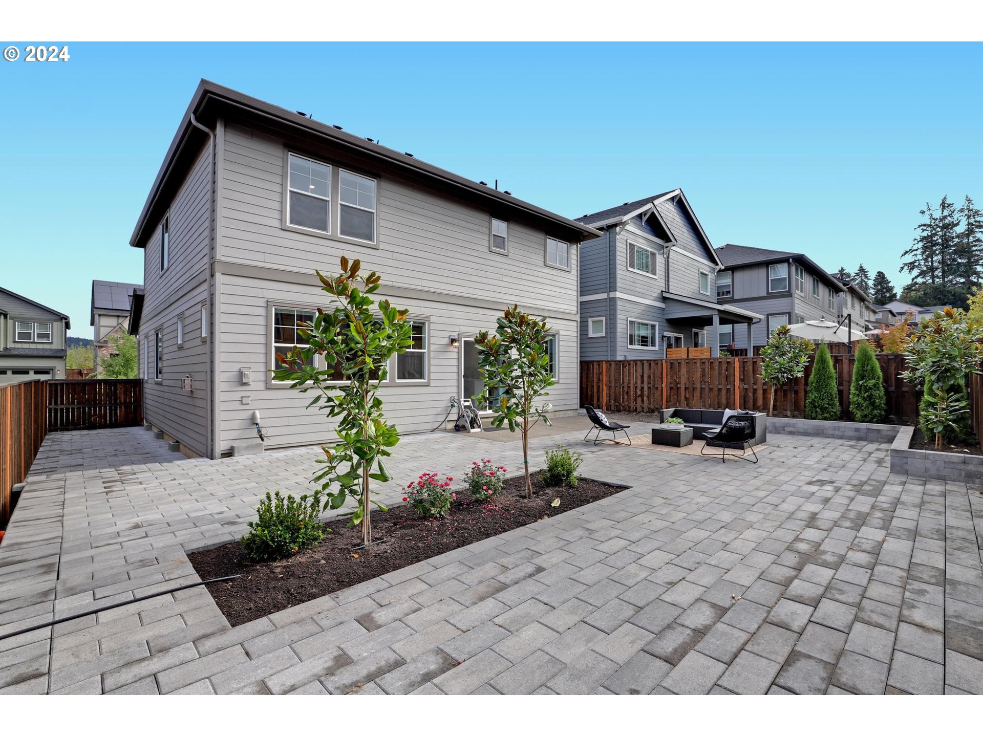 16698 SW SUNSHINE COAST ST