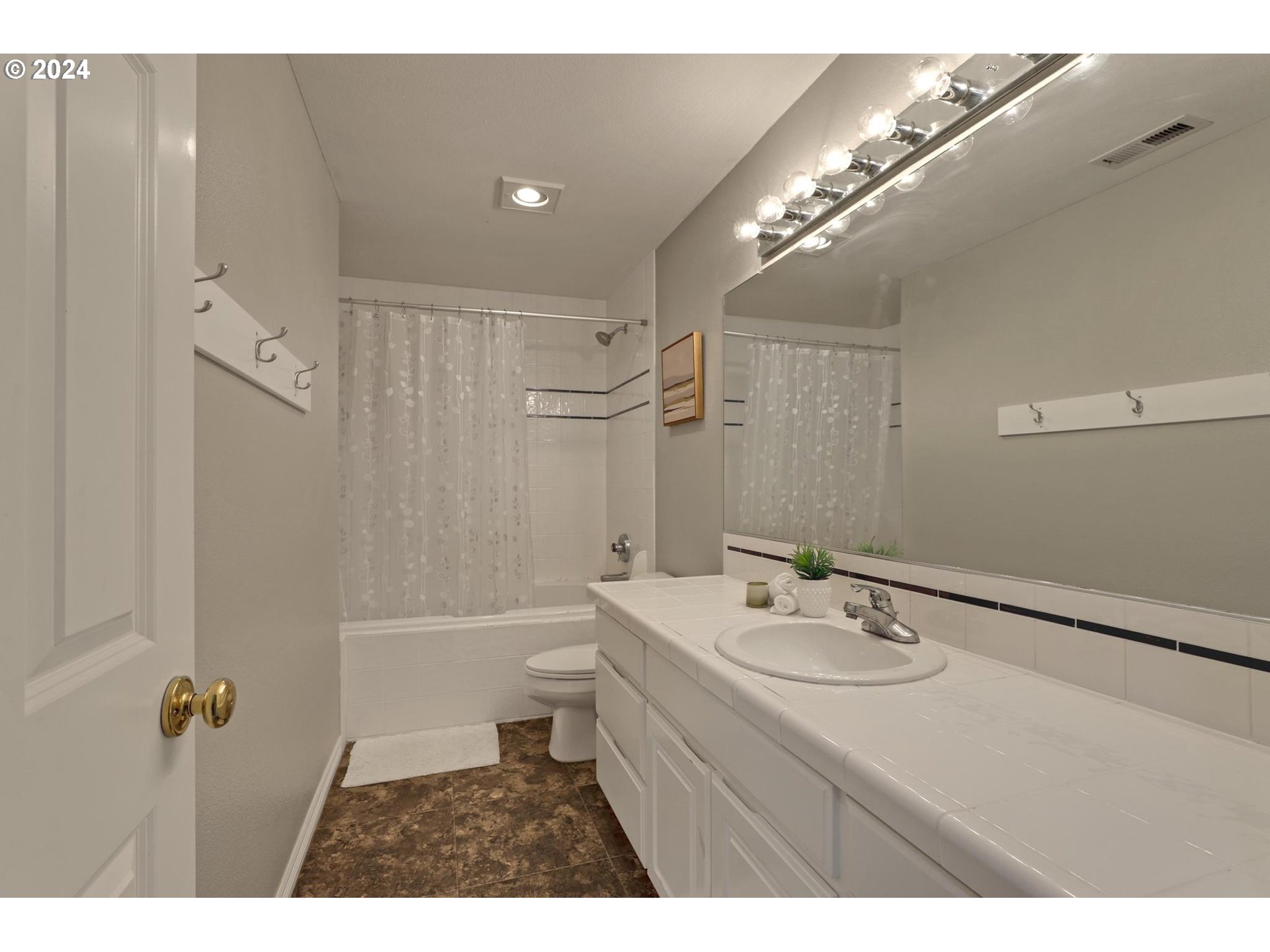 13350 SW Clearview Wy